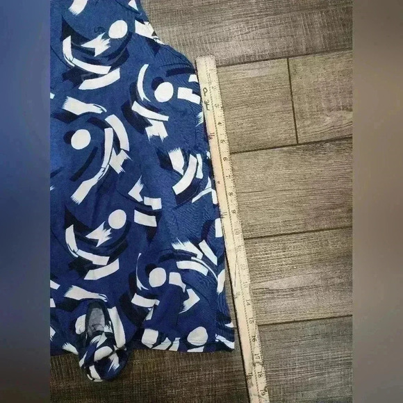 Blue And White Lauren Ralph Lauren Tank Ladies Size XXLarge tie Bottom - Picture 7 of 7